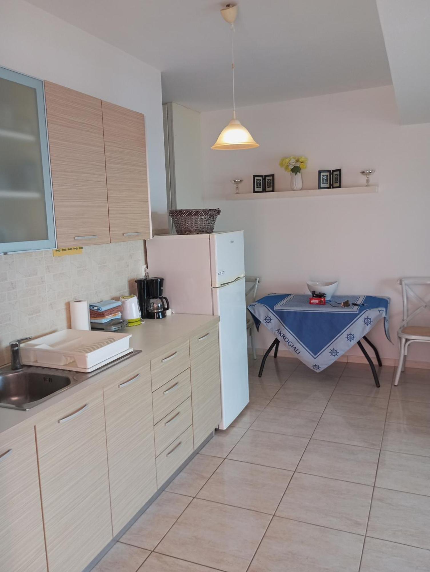 Sarakinos Apartments Barbati Esterno foto
