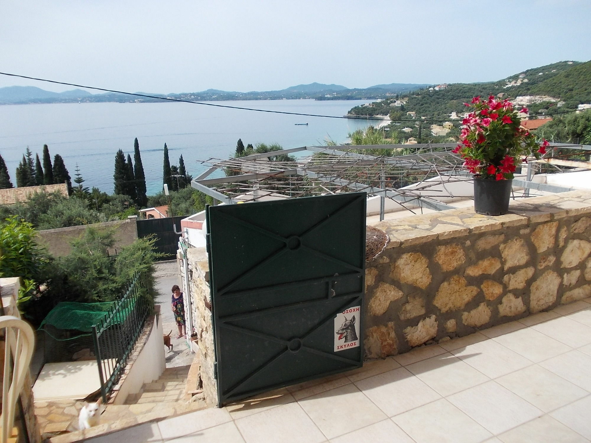 Sarakinos Apartments Barbati Esterno foto