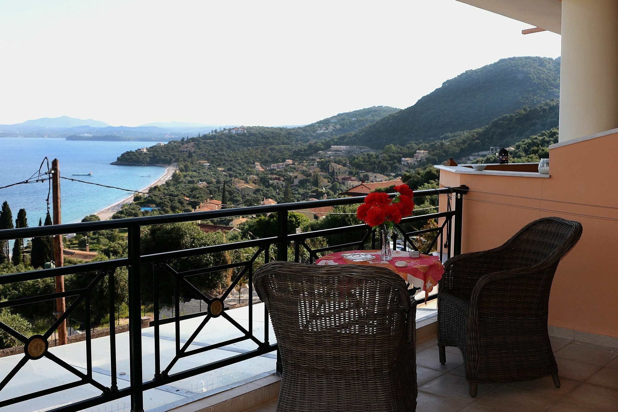 Sarakinos Apartments Barbati Esterno foto