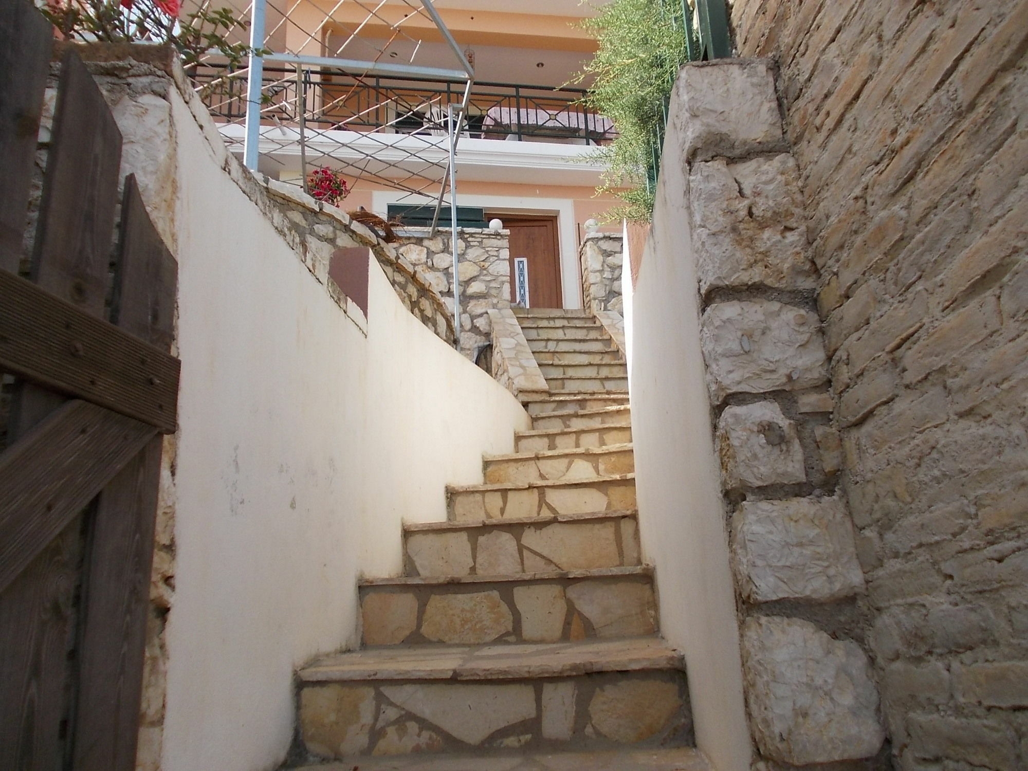 Sarakinos Apartments Barbati Esterno foto