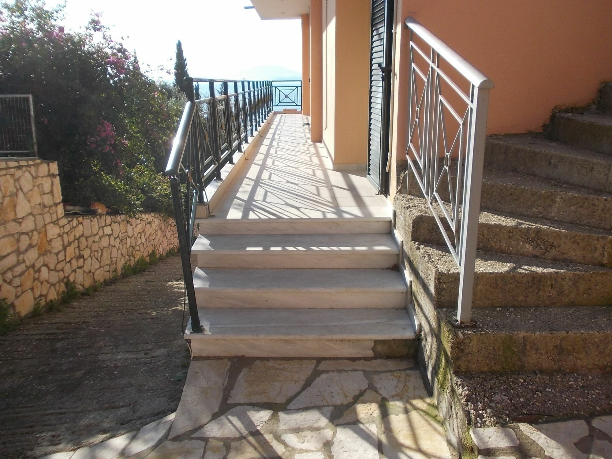 Sarakinos Apartments Barbati Esterno foto
