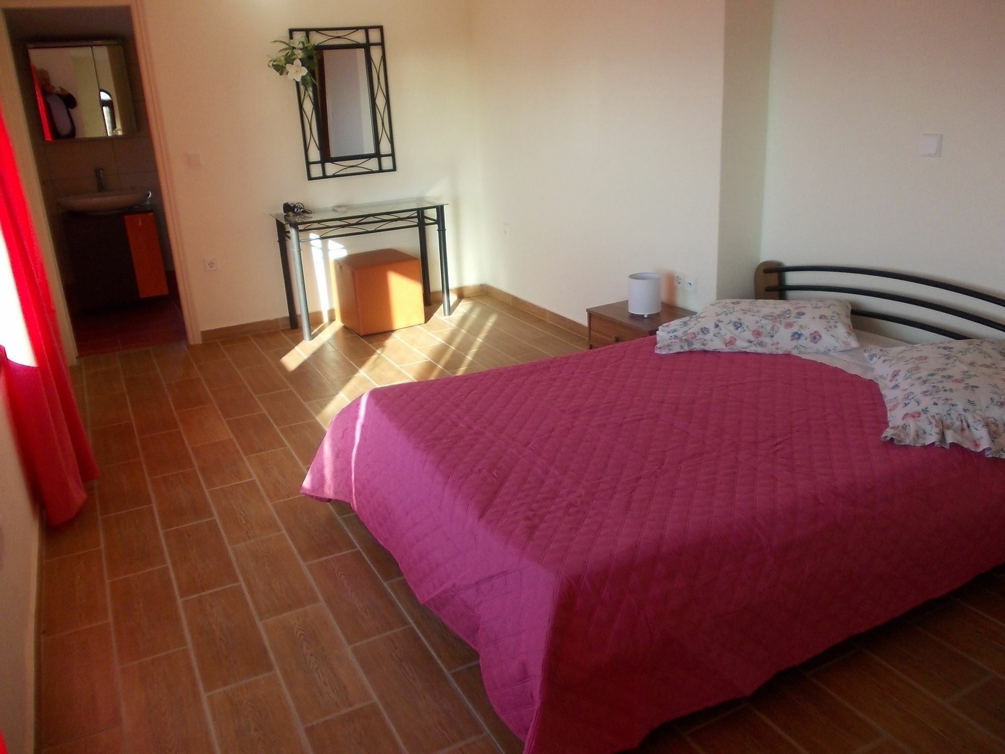 Sarakinos Apartments Barbati Esterno foto